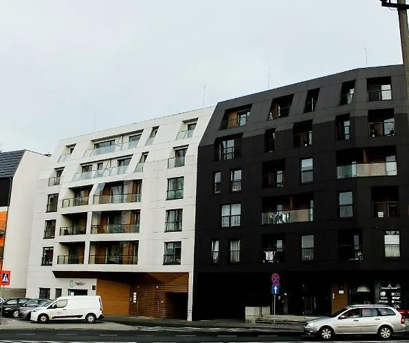 Modern Business Close To Center Check In 24h شقة بوزنان